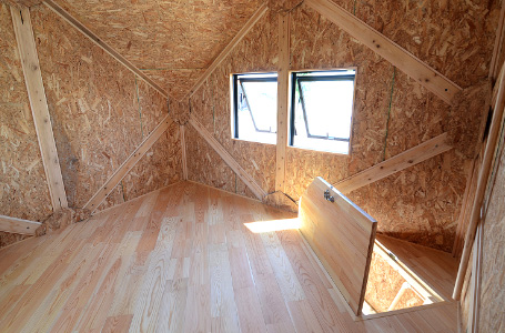 スモール高床タイプ モデルハウス写真